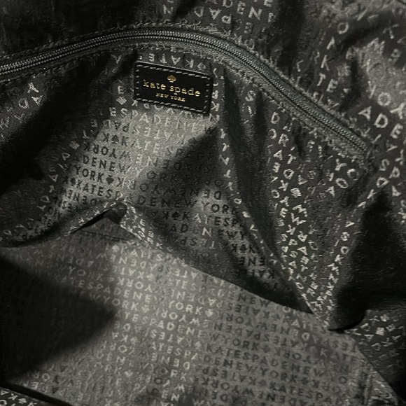 Large Kate Spade New York Black Varick Street Abbie Shoulder Bag Expandable Side - Picture 12 of 16